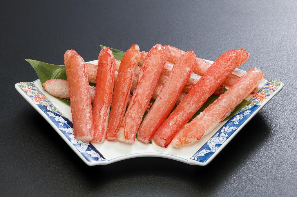 生冷凍　ずわい蟹むき身　500ｇ　トレー入　