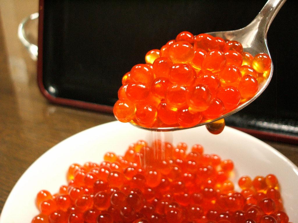 網走産 鮭のいくら醤油漬 500g 1箱 オホーツクバザール