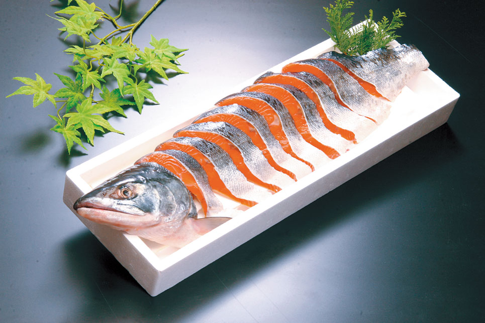 【商品番号28】　新巻鮭半身切身セット 約1.0kg  2切れ× 5～6パック