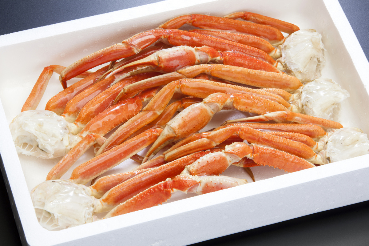 【送料込】ボイルずわい蟹(足)　2kg　大サイズ